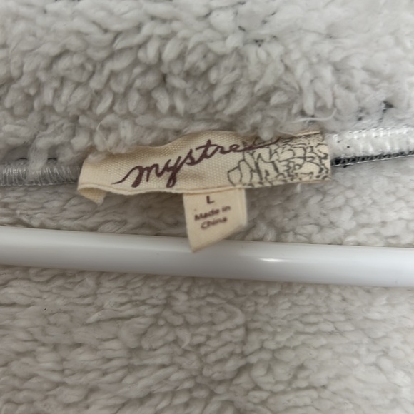 Mysteree Jacket - Picture 3 of 5